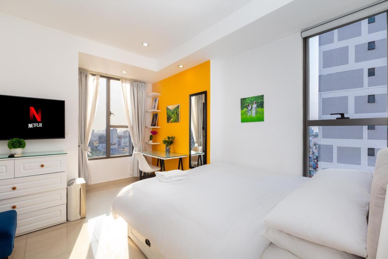 Serene Premier Apartment - River Gate 호치민 외부 사진