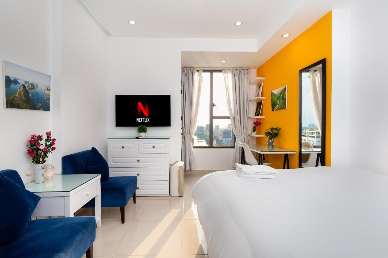 Serene Premier Apartment - River Gate 호치민 외부 사진