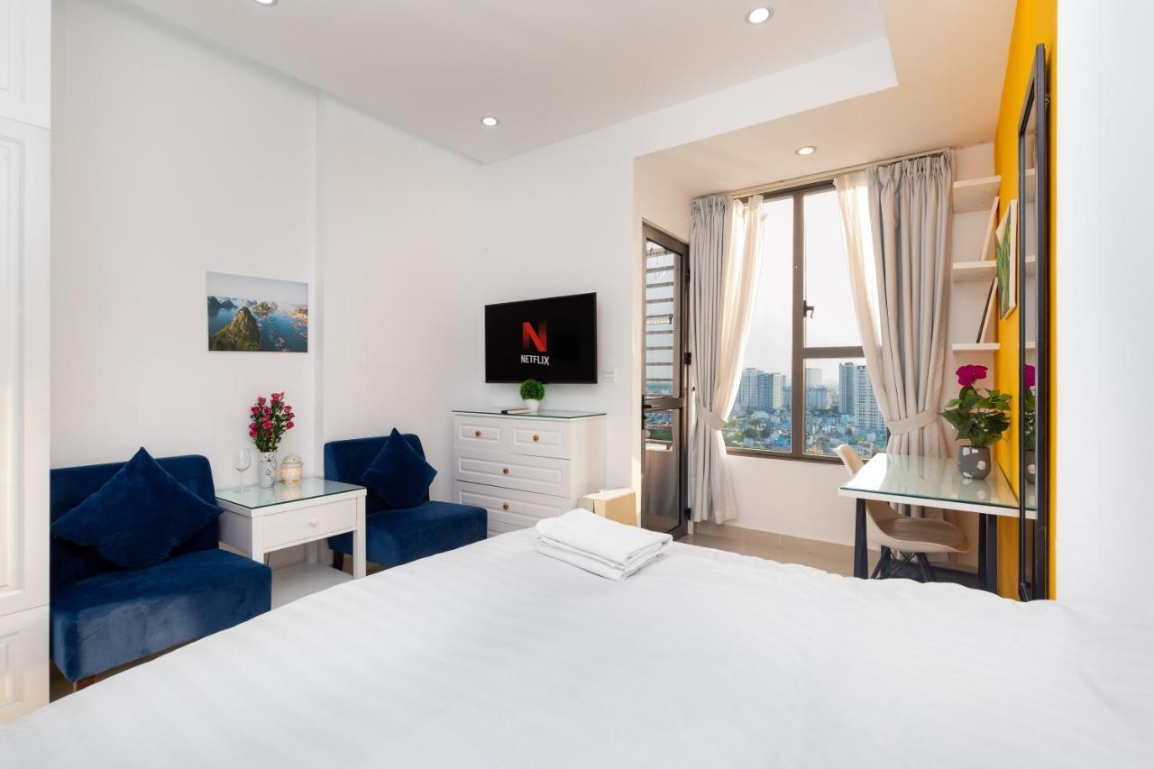 Serene Premier Apartment - River Gate 호치민 외부 사진